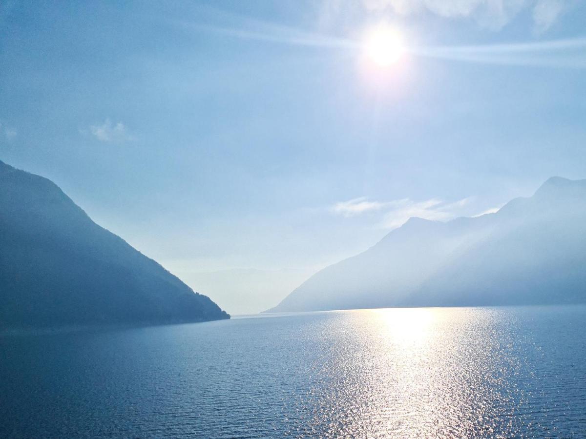 Colonno Panoramica Lago Di Como Exterior photo
