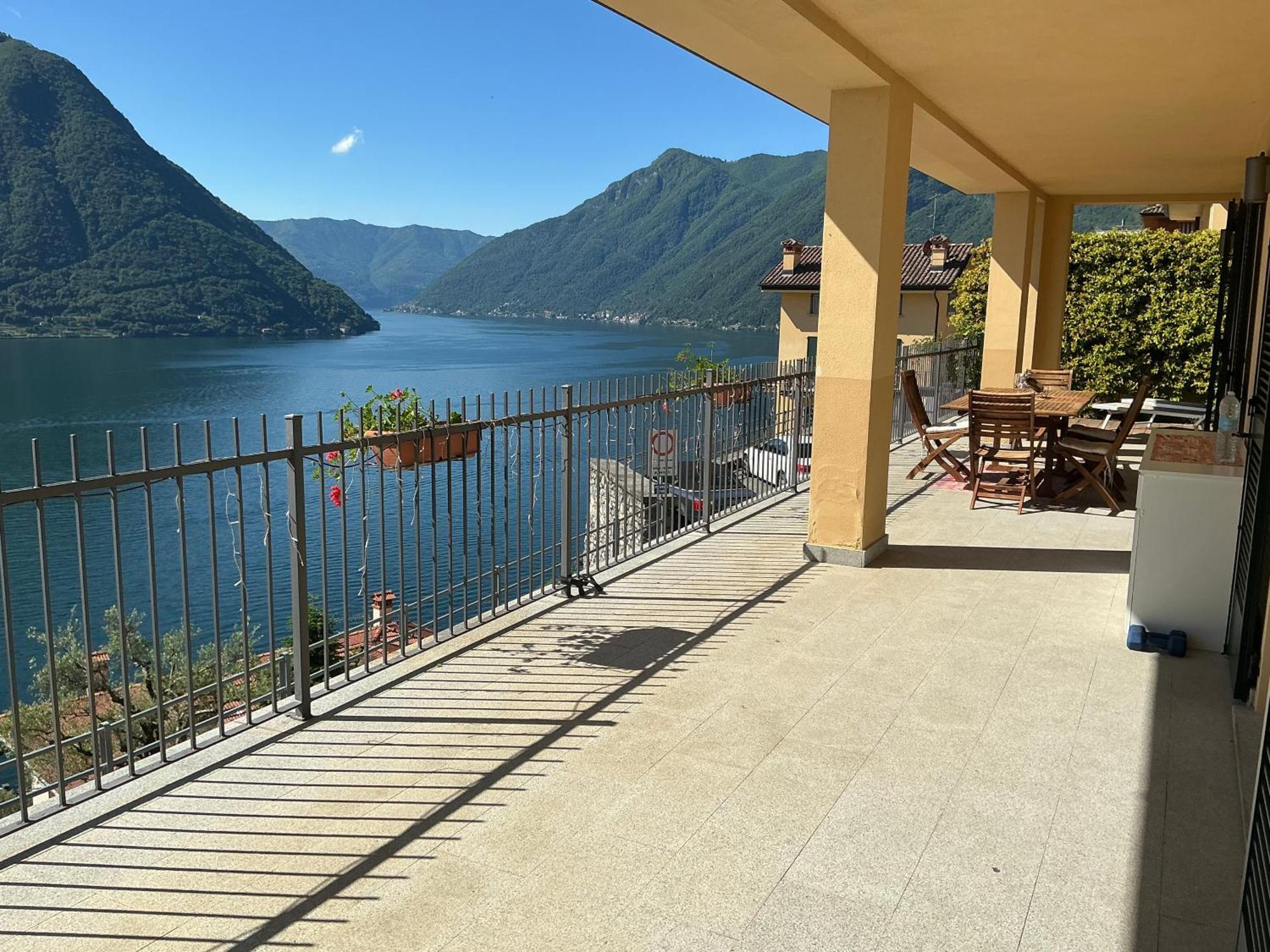 Colonno Panoramica Lago Di Como Exterior photo